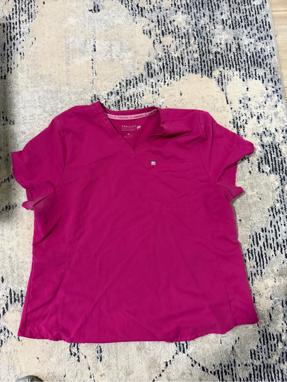 Fabletics Women’s Bright Magenta V-Neck Scrub Top